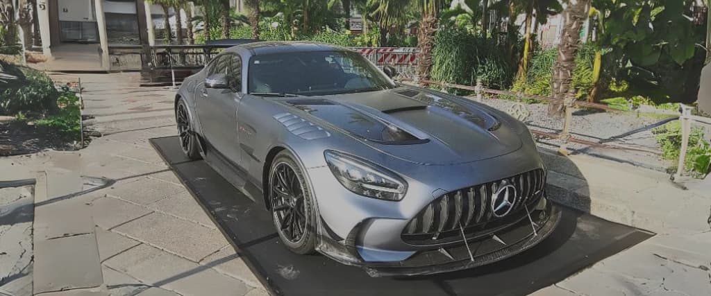 All About The Mercedes-Benz AMG GT Black Series